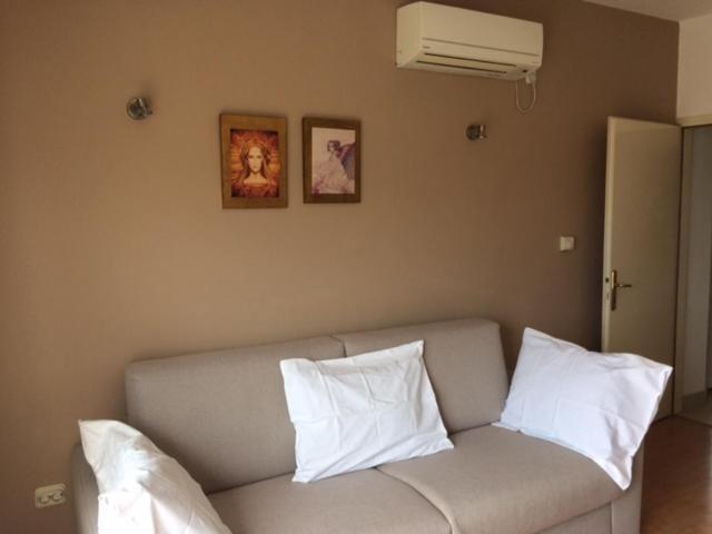 Apartman I Sobe Marijana Rab Town Bagian luar foto